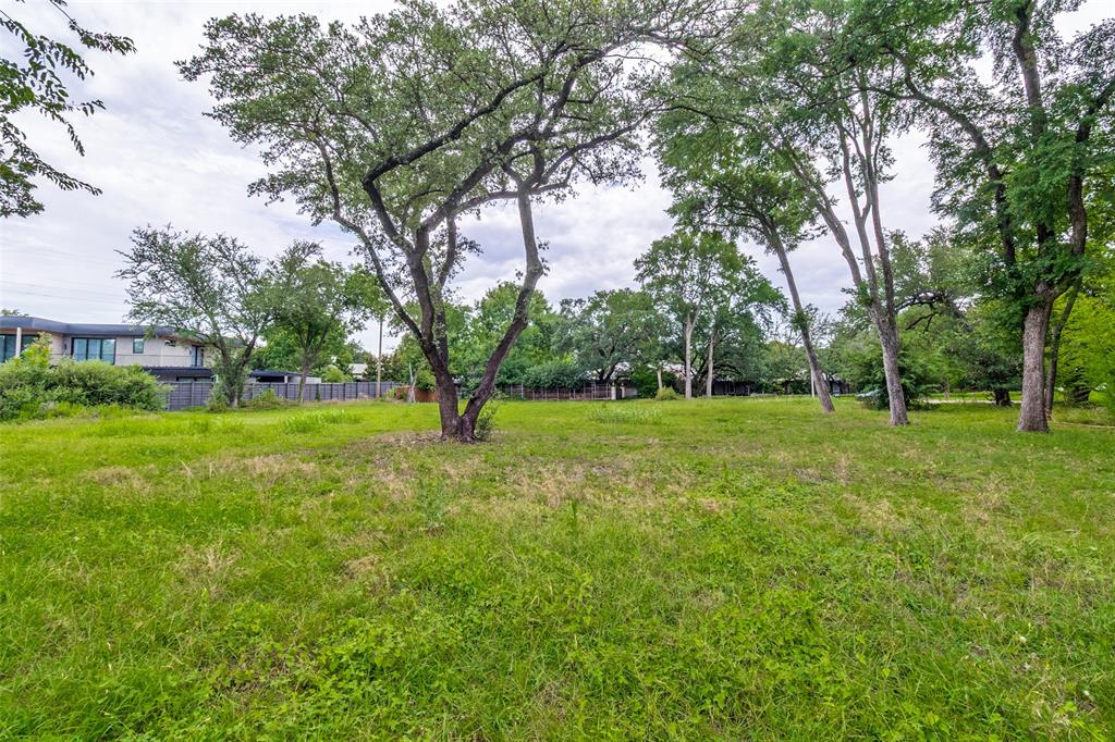 Russwood Acres - Land