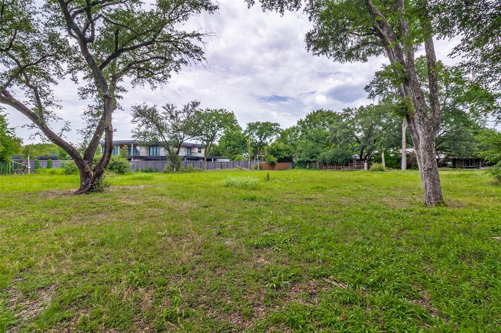 Russwood Acres - Land