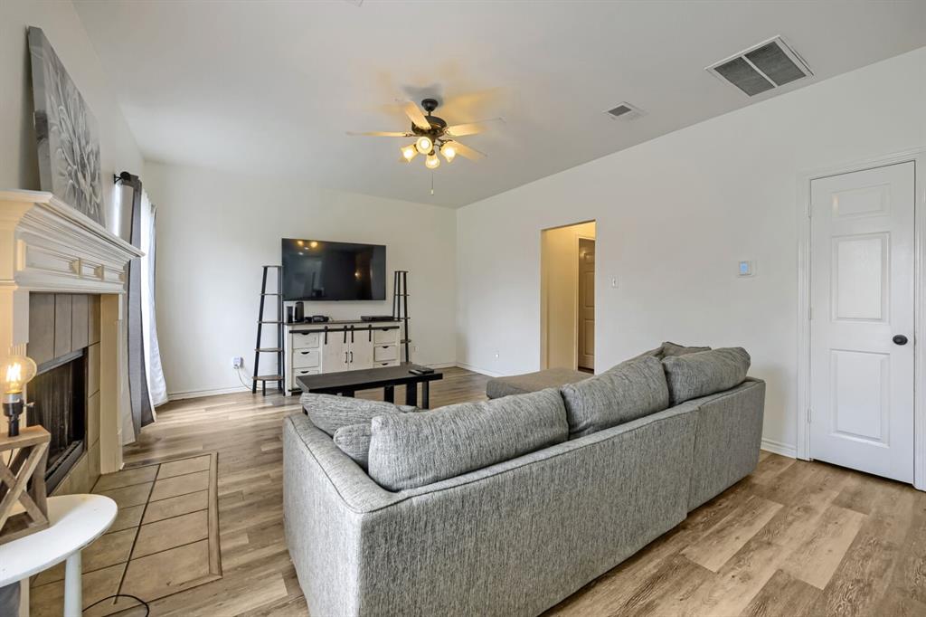 Marine Creek Meadows Add - Residential