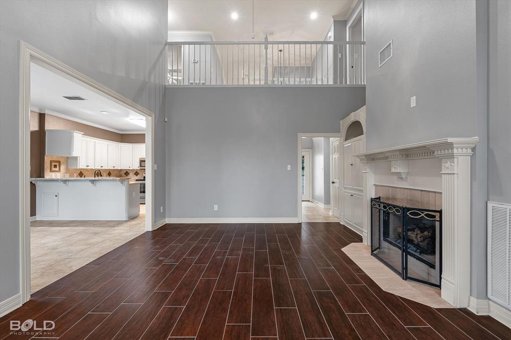 Cypress Bay 03 - Residential