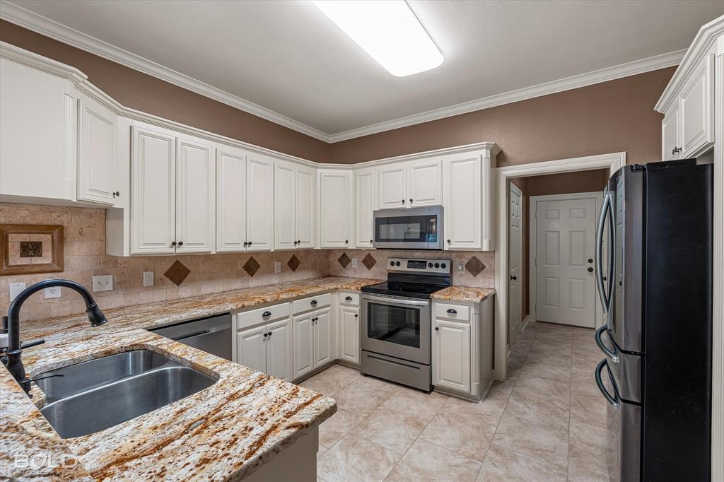 Cypress Bay 03 - Residential