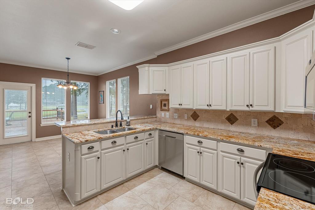 Cypress Bay 03 - Residential