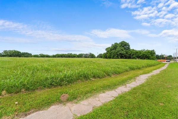 Phillips Circle - Commercial Sale