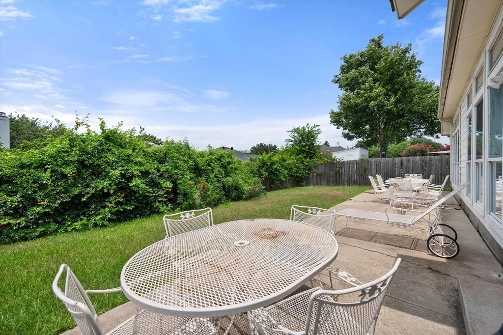 Hulen Bend Estates Add - Residential