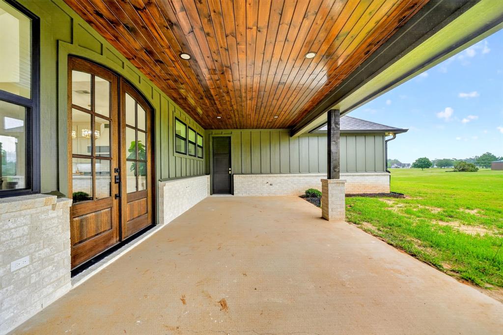 The Peninsulas At Lake Bob San - Residential