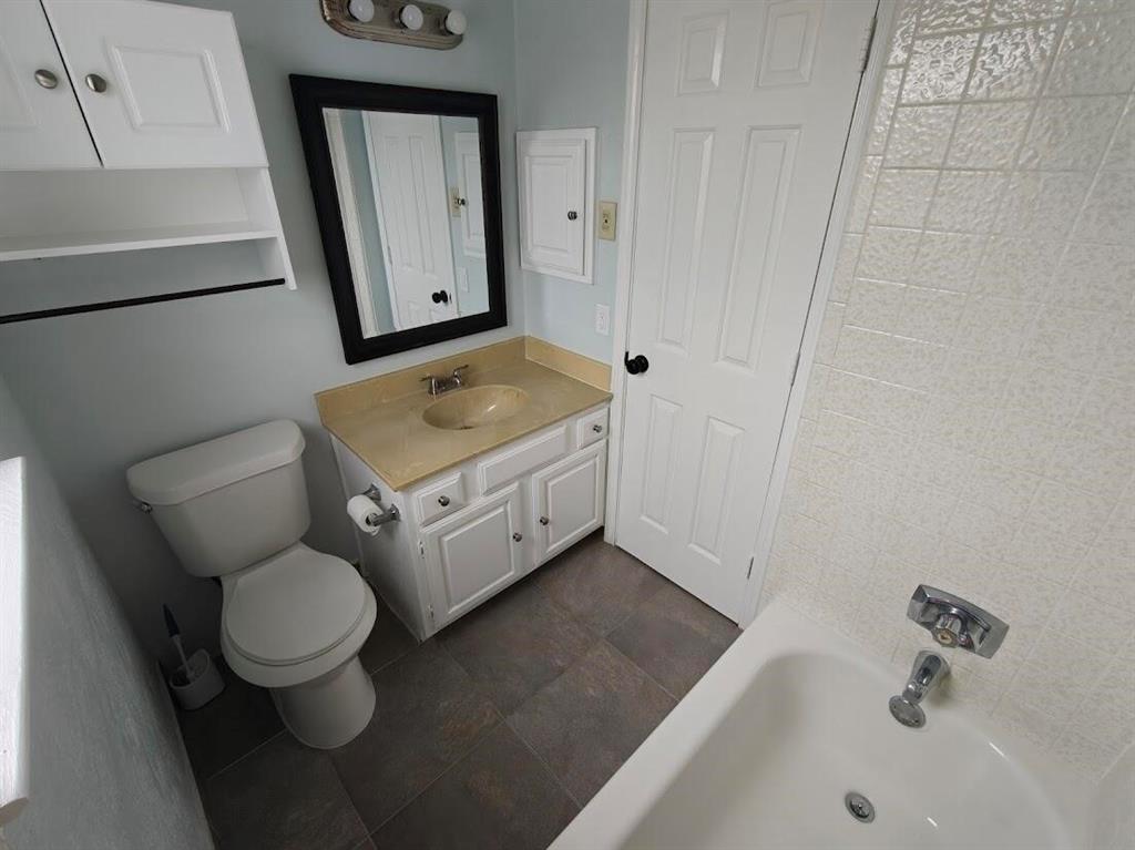 Cedars Condo - Residential