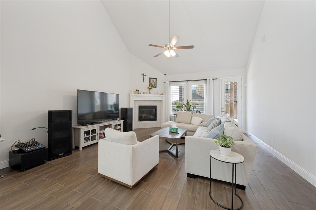 Mayfield Farms - Residential