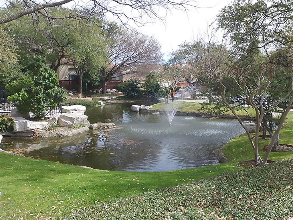 Highlands Pkwy - Residential