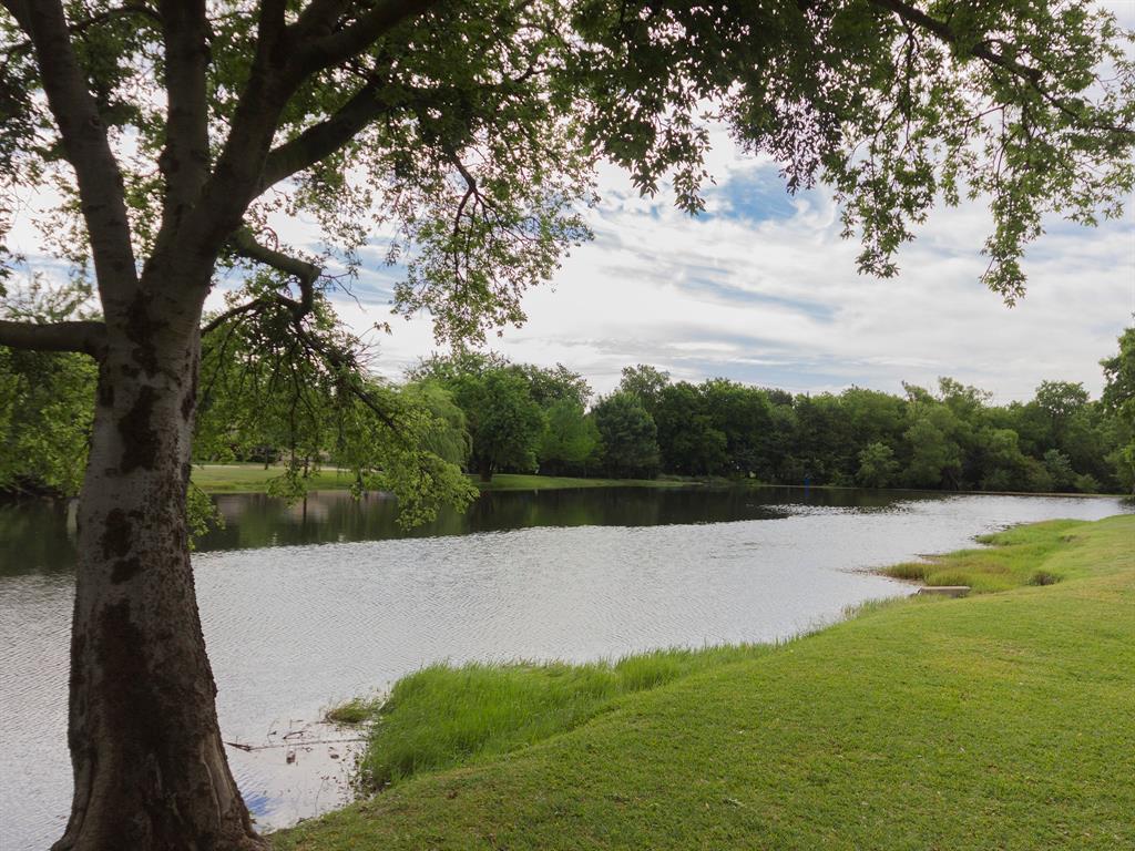 Highlands Pkwy - Residential
