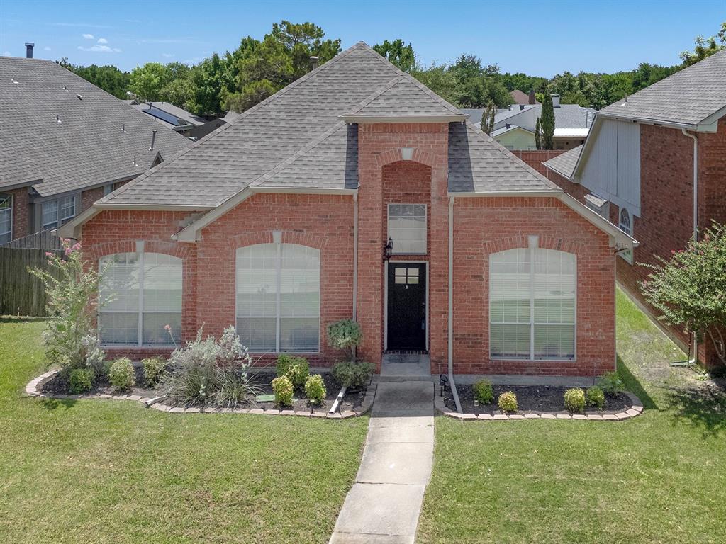Highlands Pkwy - Residential