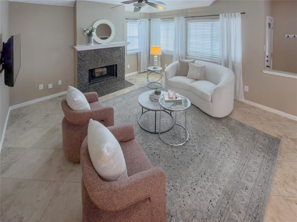 Highlands Pkwy - Residential