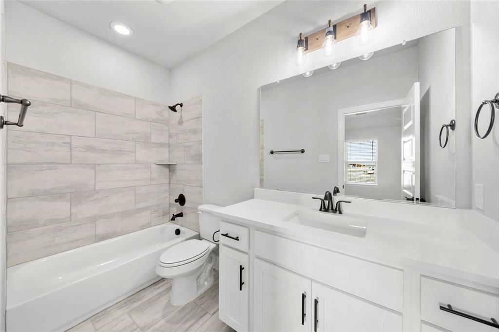 Edgewater - Residential