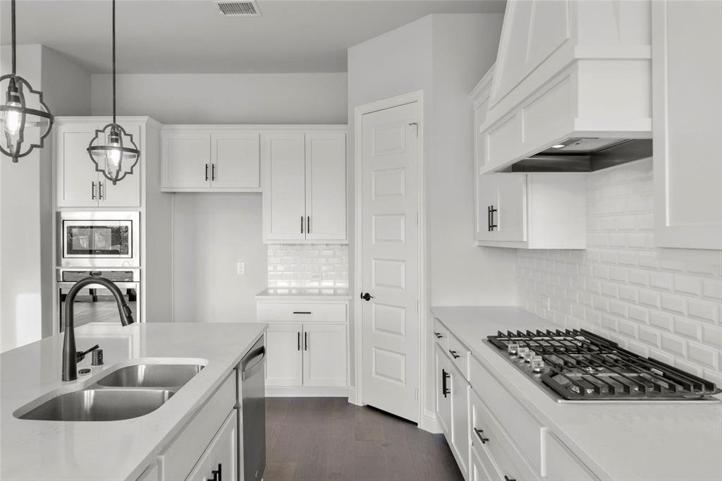 Edgewater - Residential