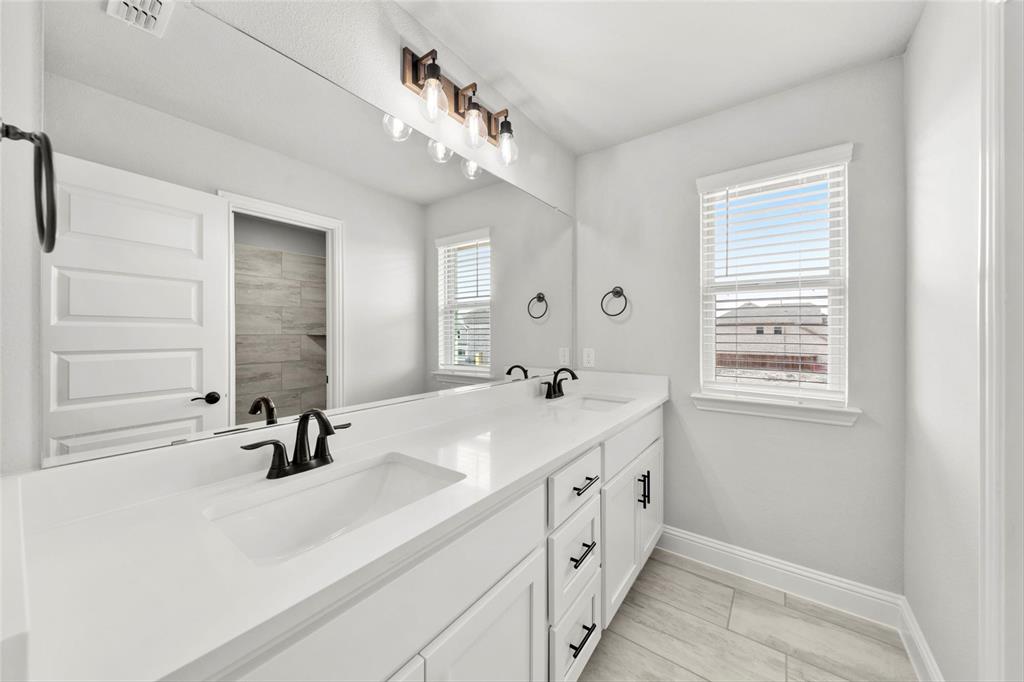 Edgewater - Residential