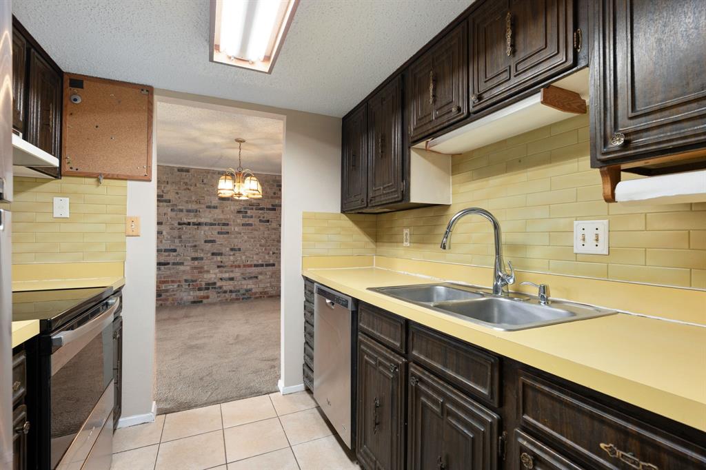 Stoneridge West Tnhse Devlpmnt - Residential