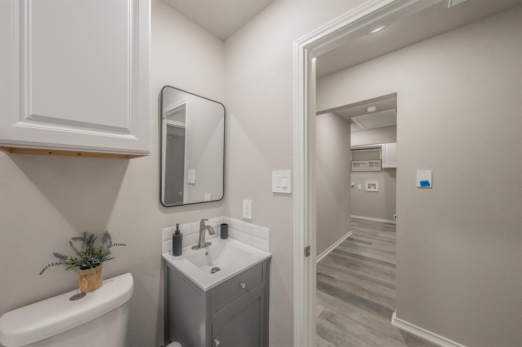 Cedar Crest Village 01 - Residential