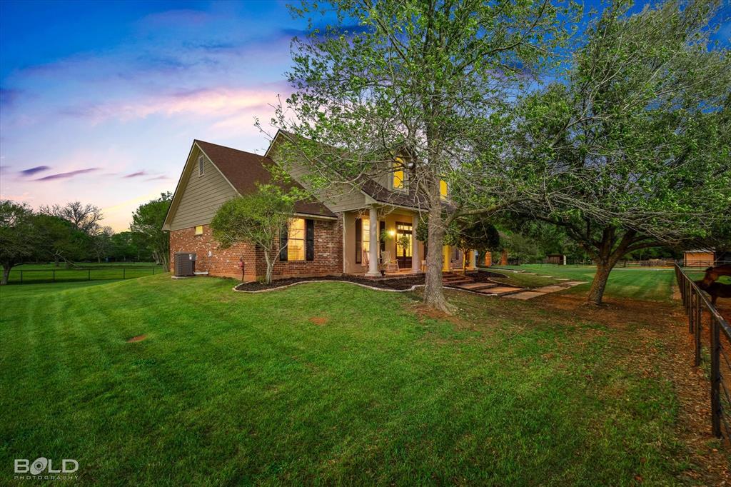 swan lake - Residential
