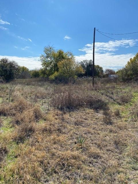 Come explore this riverfront community. Horseshoe Bend offers plenty of outdoor activities with an 9 hole golf course, country club, a huge 150 x 300 outdoor horse area, RV park and to the flying enthusiast an airport. Within minutes of your .48 acre is access to the boat ramp of the Brazos River. Lot is the right size to build your next home. Easy access to Weatherford or head South to Granbury.