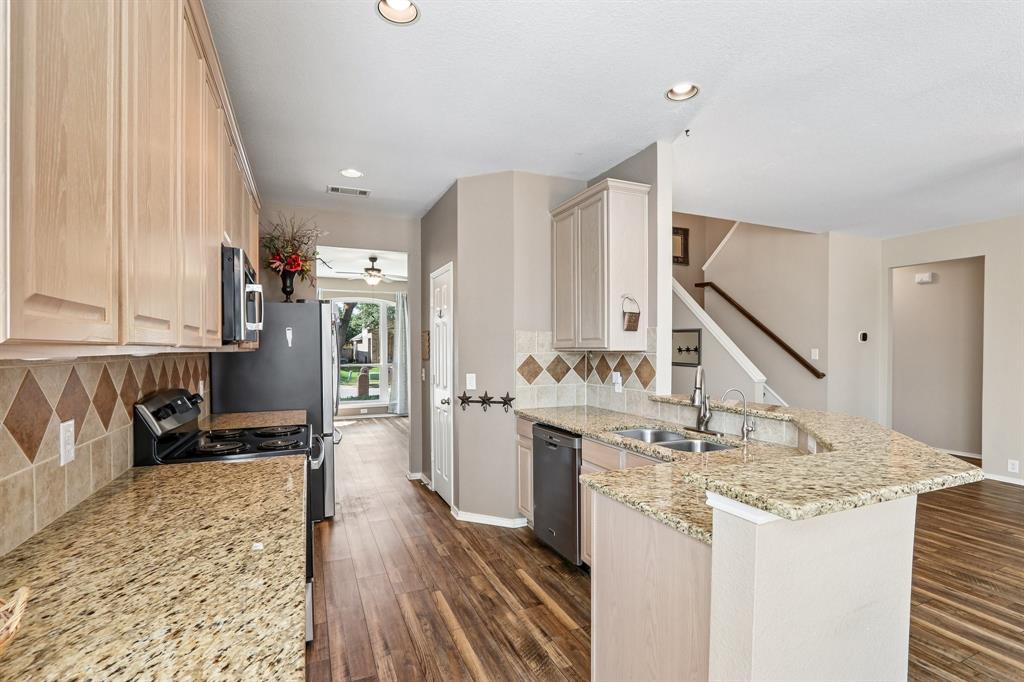 Fountainview Ph Three - Residential