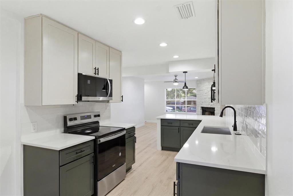 Brookgreen Twnhs 01 - Residential