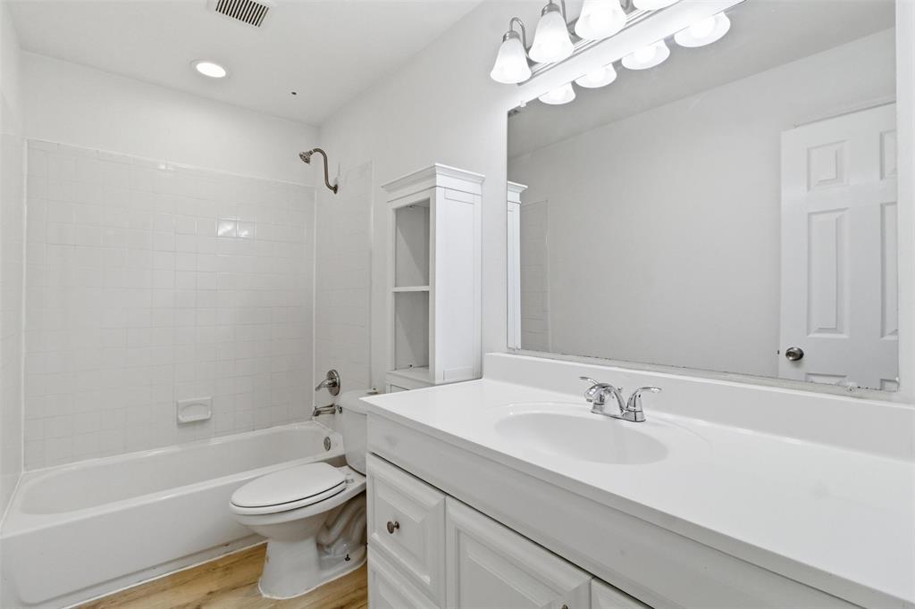 Brookgreen Twnhs 01 - Residential