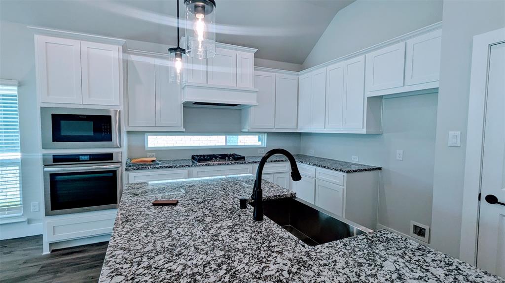 Edgewood Creek - Residential Lease