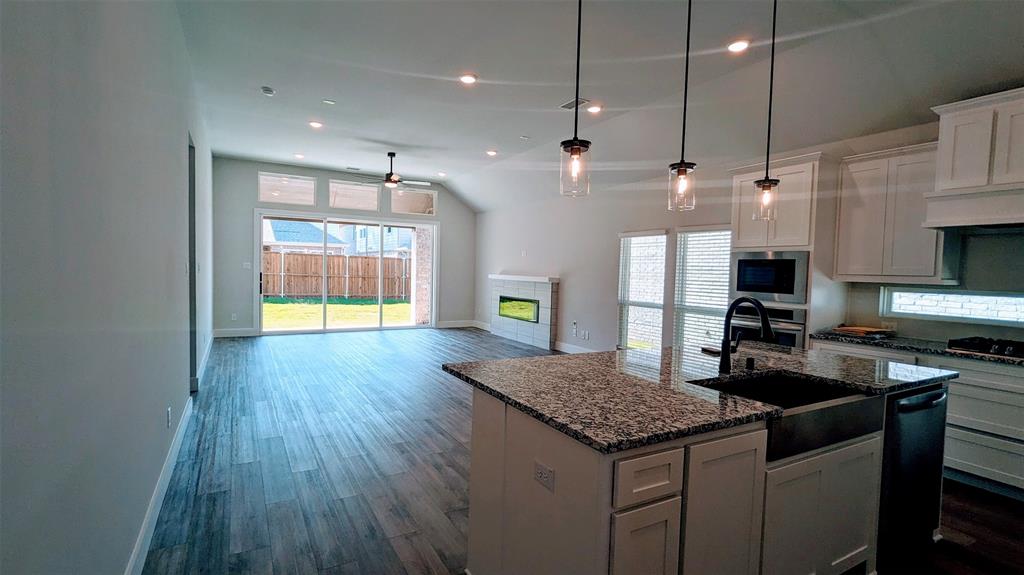 Edgewood Creek - Residential Lease