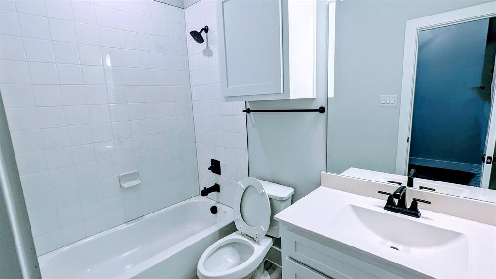 Edgewood Creek - Residential Lease