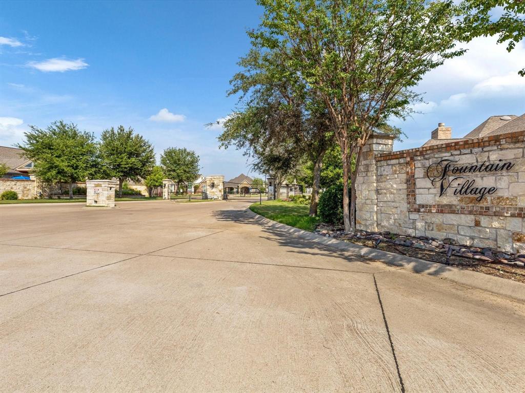 Fountain Village - Land