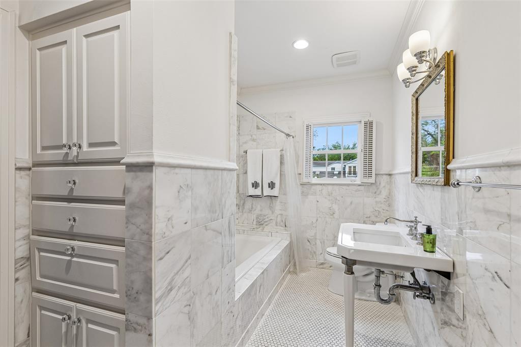 Caruth Hills - Residential