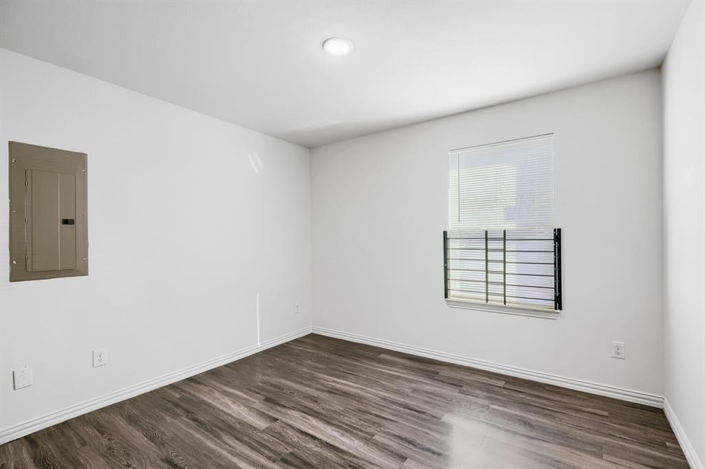 Harris H - Residential Income