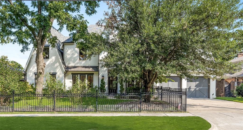 An exquisite home with access to a private waterway blending nature with contemporary sophistication. A setting for both relaxation and entertaining, from entering the foyer, with hand-scraped herringbone hardwood flrs leading to the open-concept floor plan effortlessly transitioning between indoor and stunning outdoor spaces. A perfect palette serves as a timeless canvas, allowing for a variety of décor styles with natural light and airy atmosphere. A culinary haven, featuring a large island, Wolf and Sub-Zero appliances, spacious pantry and bar area. The first flr primary suite boasts a sumptuous en-suite bath, spa-like shower, walk-in closet, and laundry area. The upper level includes 4 additional bedrooms, en-suite bathrms, flex space, laundry room, and movie theater. Step to the outdoor paradise with infinity pool, patio areas and waterway views. Enjoy serene afternoons or simply bask in the tranquil beauty of the lush surroundings. Experience ultimate refined living, today!