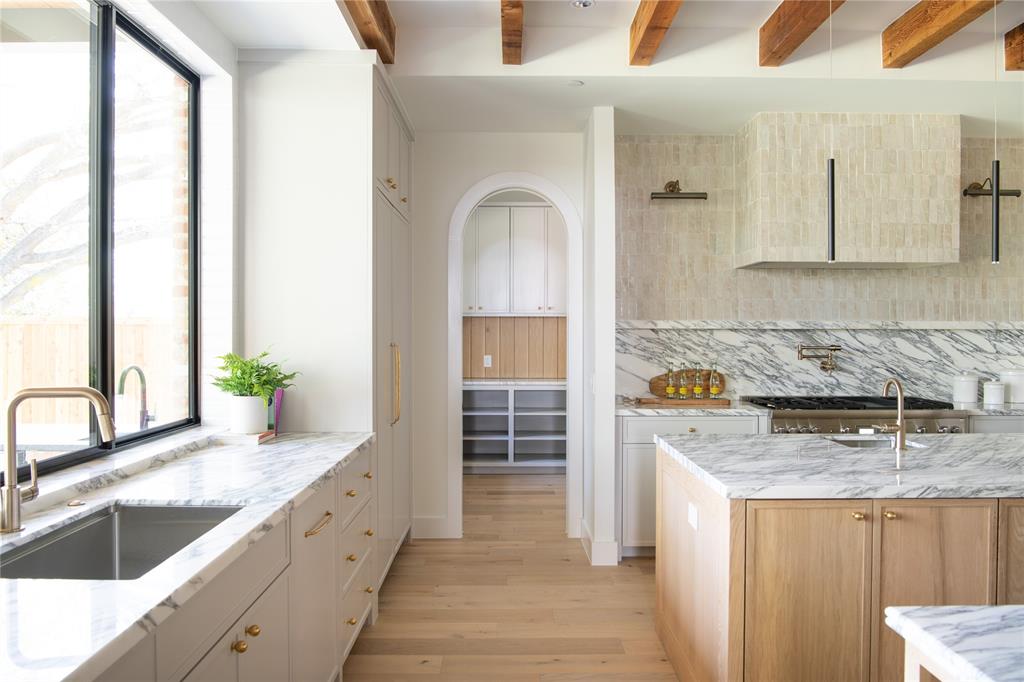 Maple Wood - Residential