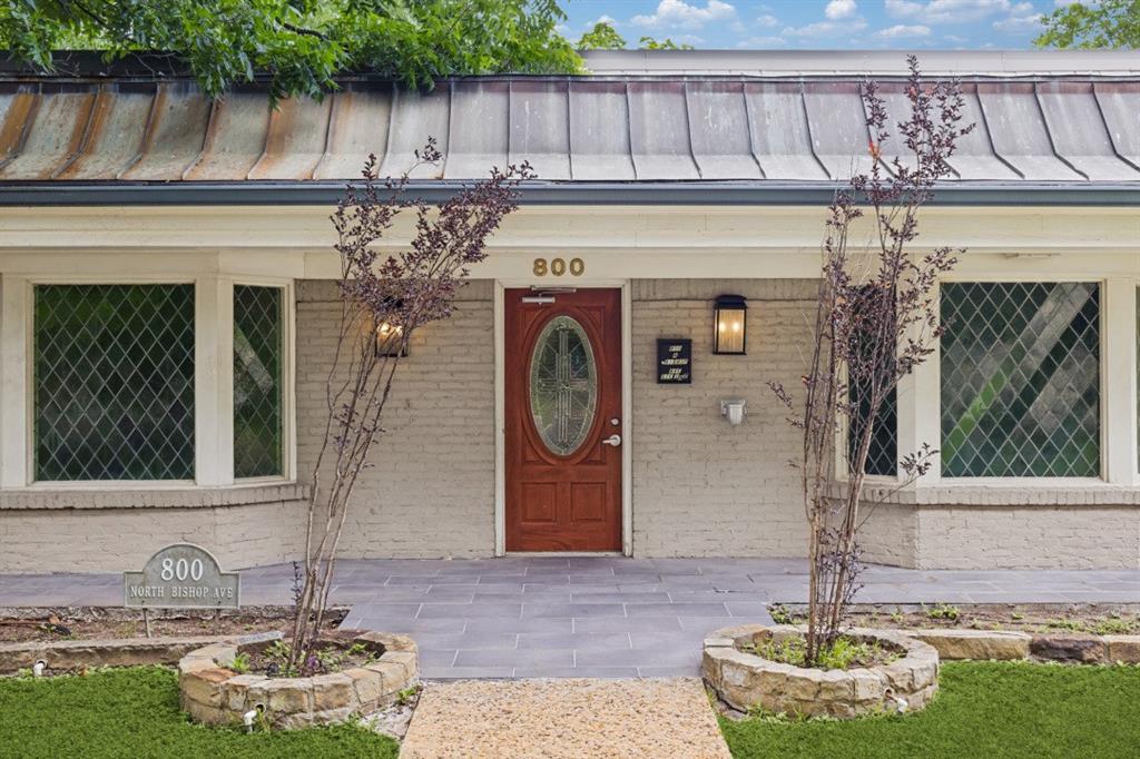 Miller & Stemmons - Commercial Sale