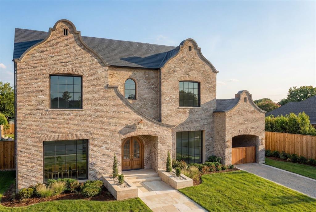 CARUTH TERRACE - Residential