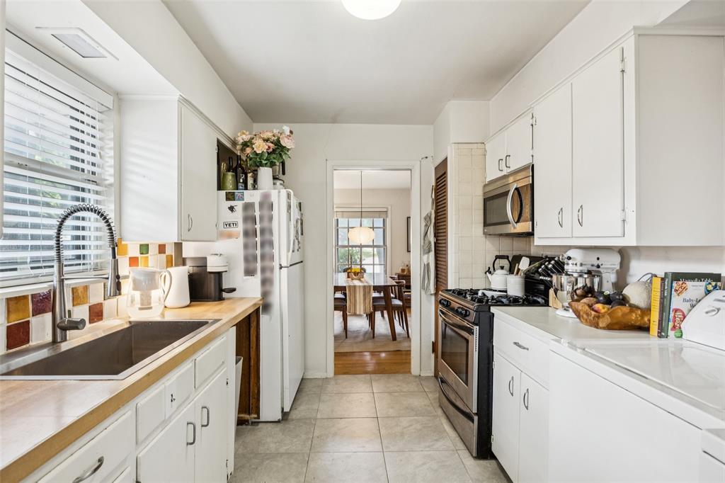 Ridgewood Park Rev - Residential