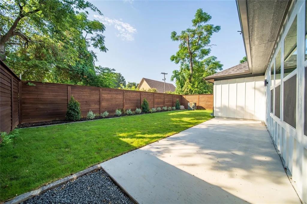 Woodside 01 - Residential
