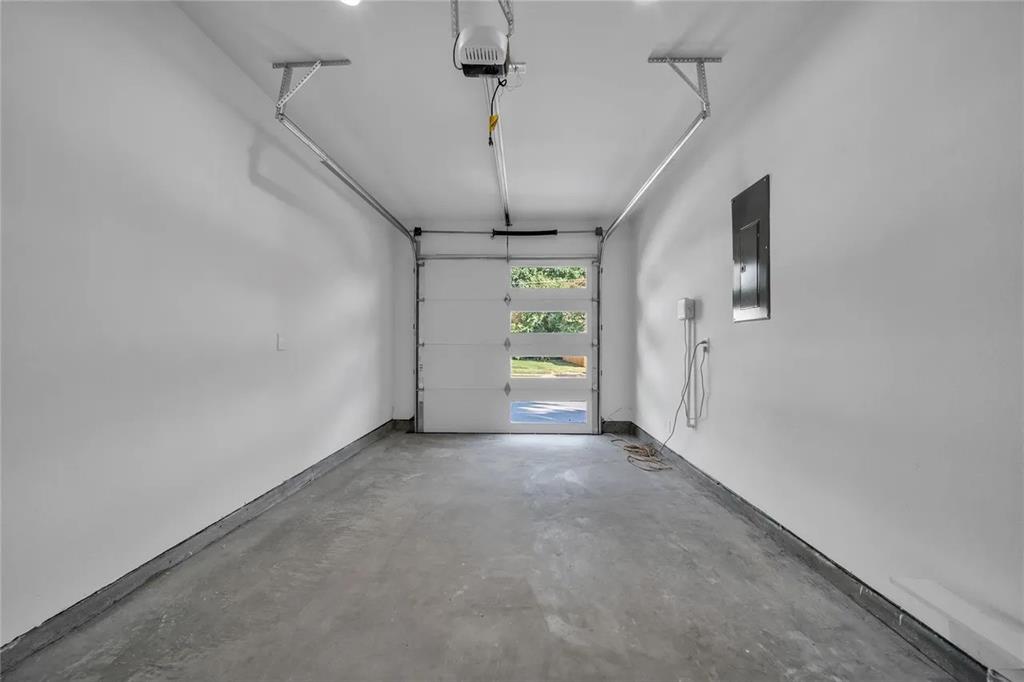 Woodside 01 - Residential