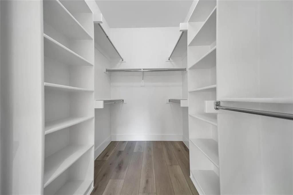 Woodside 01 - Residential