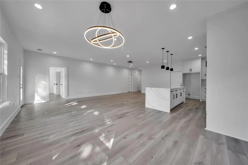 Woodside 01 - Residential