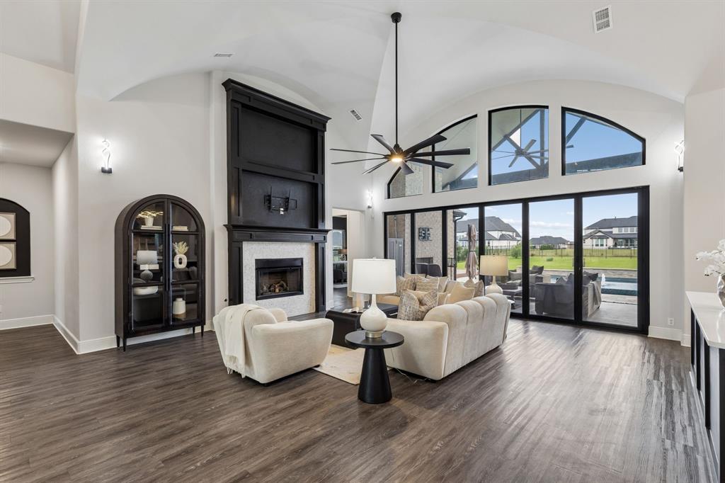 Whitestone Estates Ph 1 - Residential