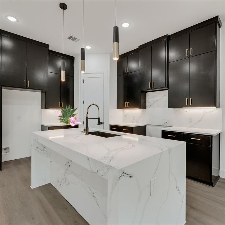 LIBERTY HEIGHTS - Residential