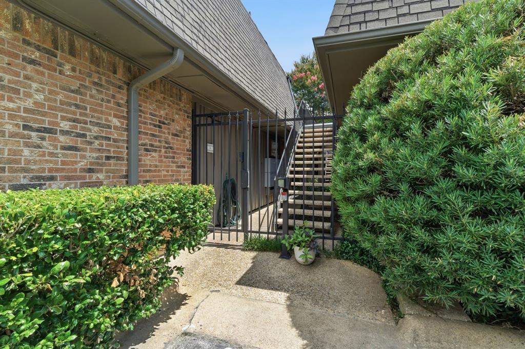 Bowser Ave Condo 4112 - Residential