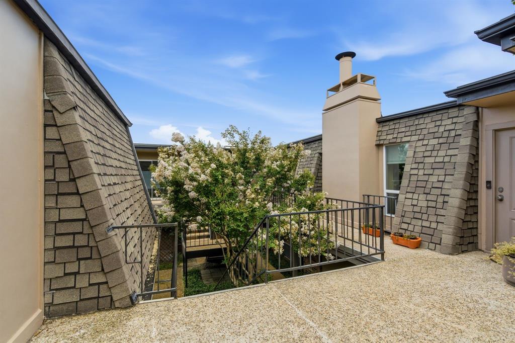 Bowser Ave Condo 4112 - Residential