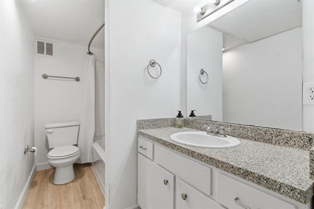 Bowser Ave Condo 4112 - Residential
