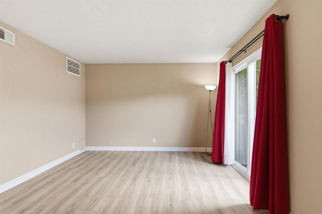 Bowser Ave Condo 4112 - Residential