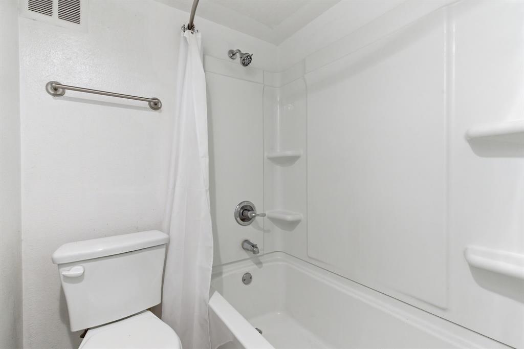 Bowser Ave Condo 4112 - Residential