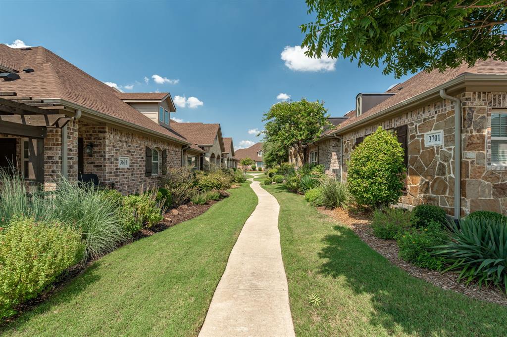 Villas At Willow Grove - Residential