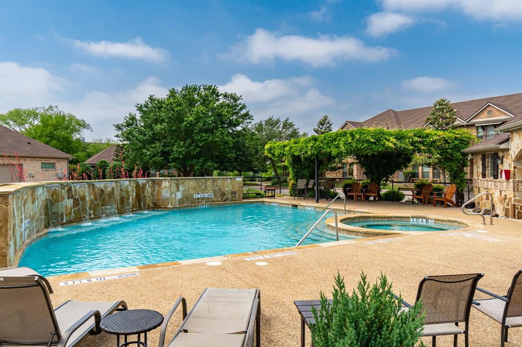 Villas At Willow Grove - Residential