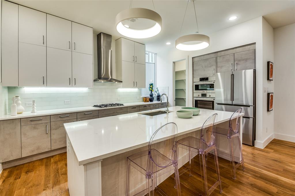 West 9th Residences - Residential